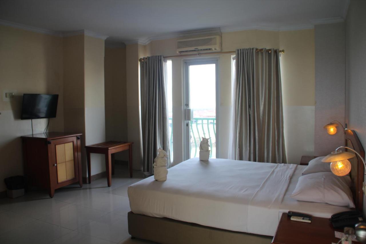 Hotel Celebes Manado Chambre photo