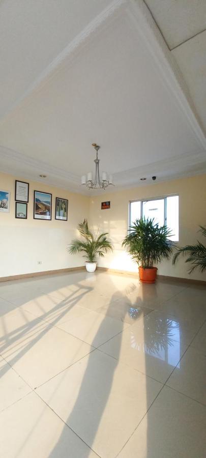 Hotel Celebes Manado Extérieur photo