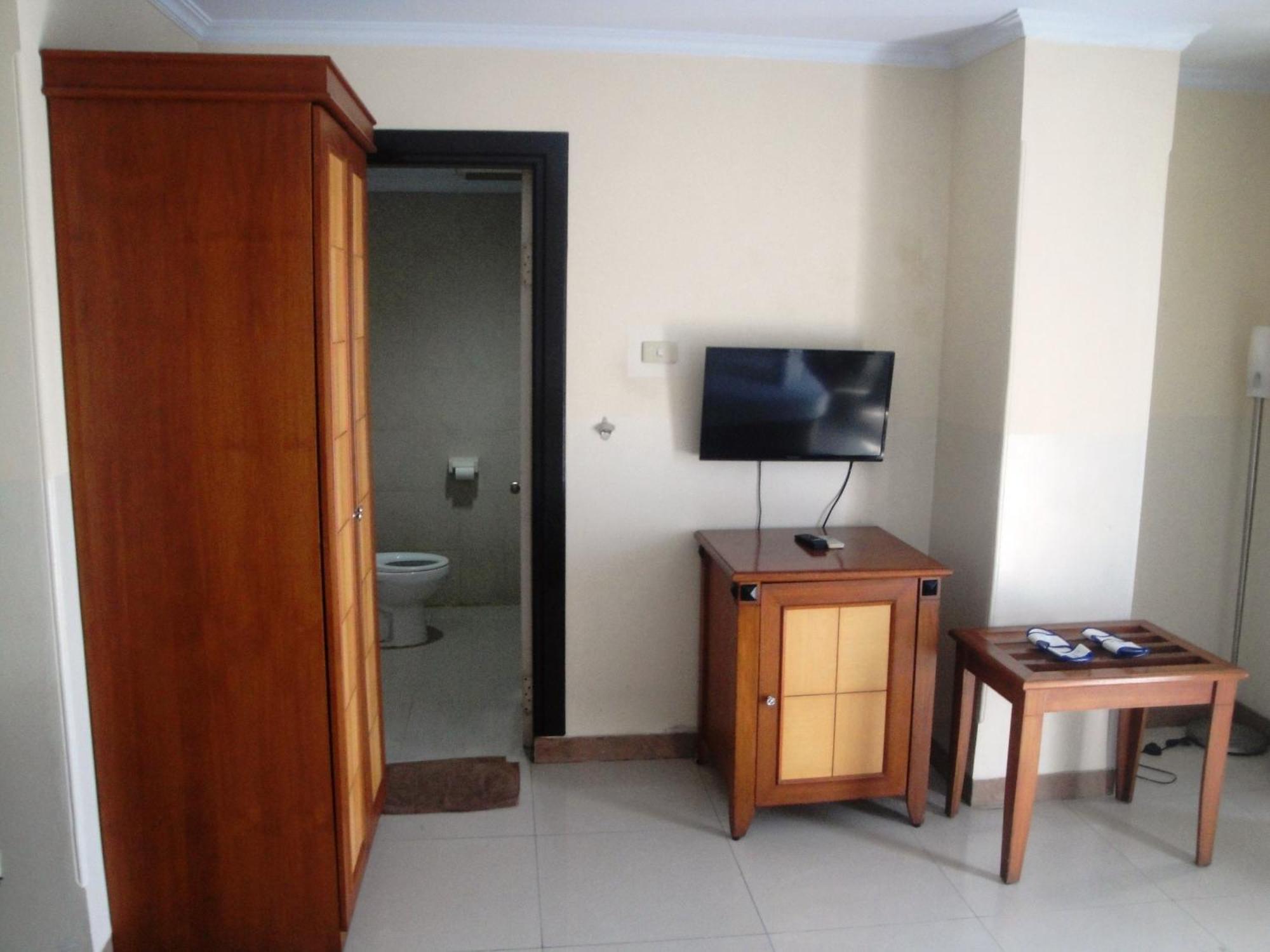 Hotel Celebes Manado Chambre photo